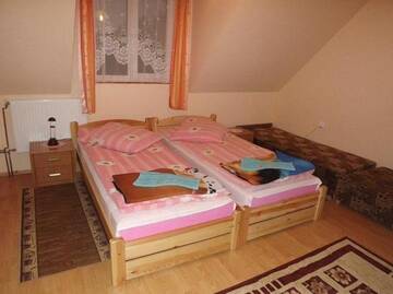 Фото номера Трехместный номер Фермерские дома U Janusza г. Zadwórze 9